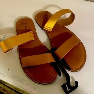 Time and Tru nwt sandals slides shoes womens size 7 Gold Brown NEW!